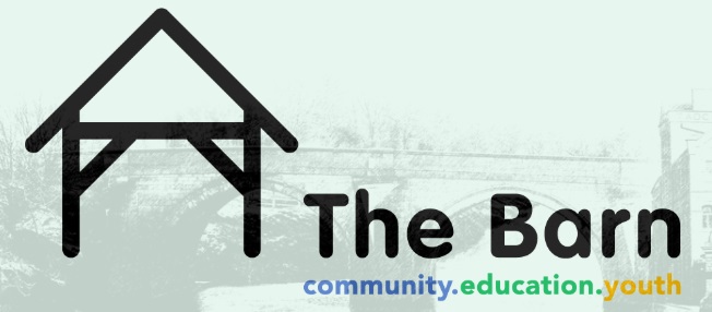 logo the barn 6